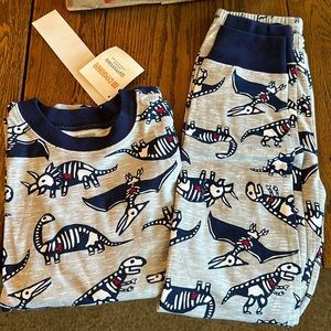 NEW Gymboree dinosaur pajamas